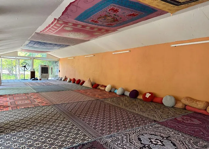 Cabrece Проживание в семье Ортаджа