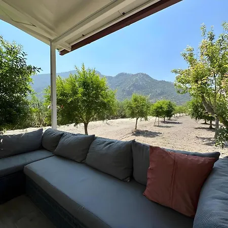 Cabrece Homestay